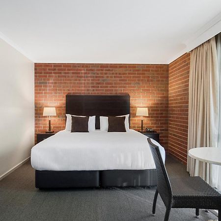 Burke And Wills Motor Inn Суон-Хилл Номер фото