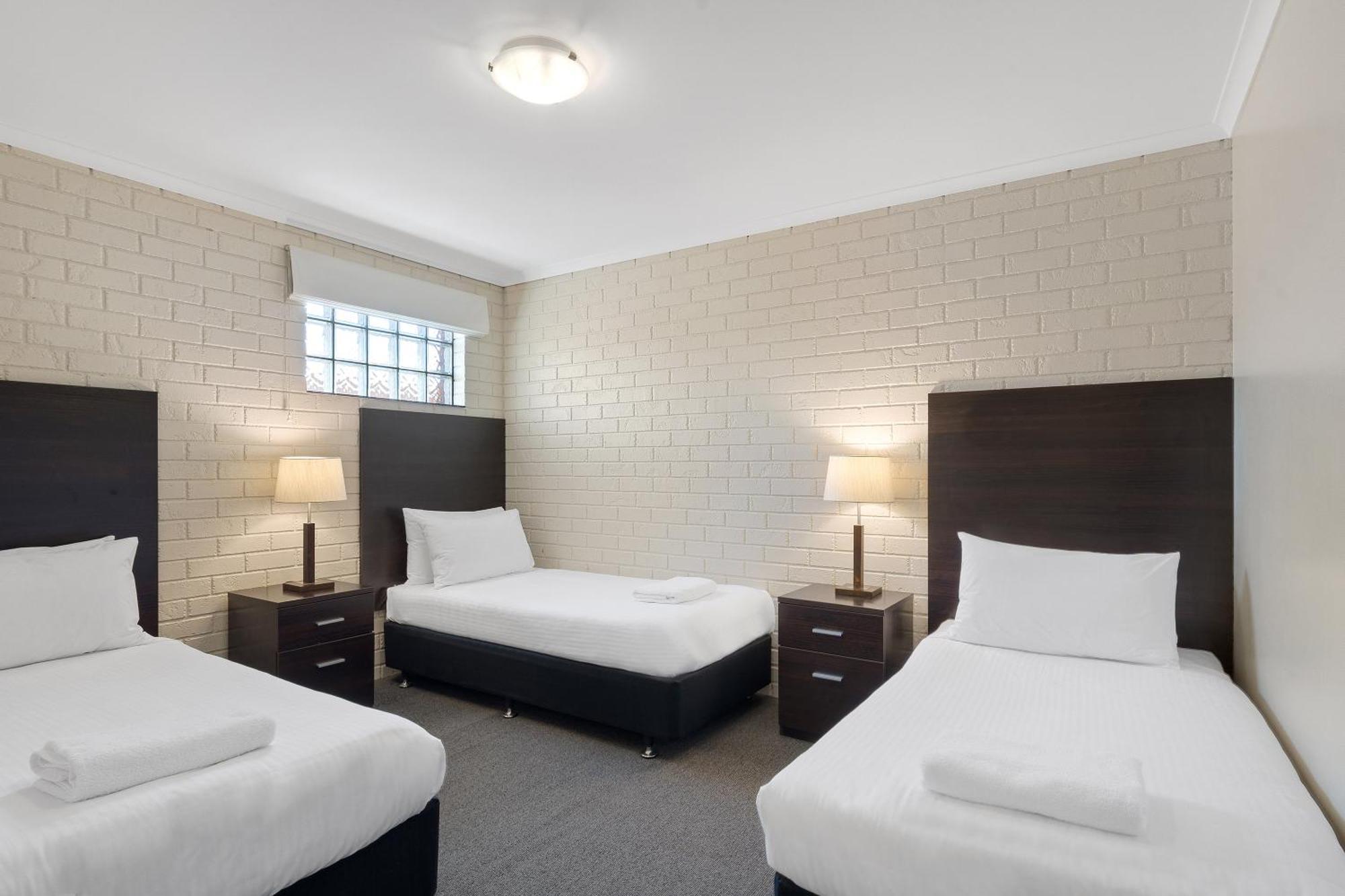 Burke And Wills Motor Inn Суон-Хилл Номер фото