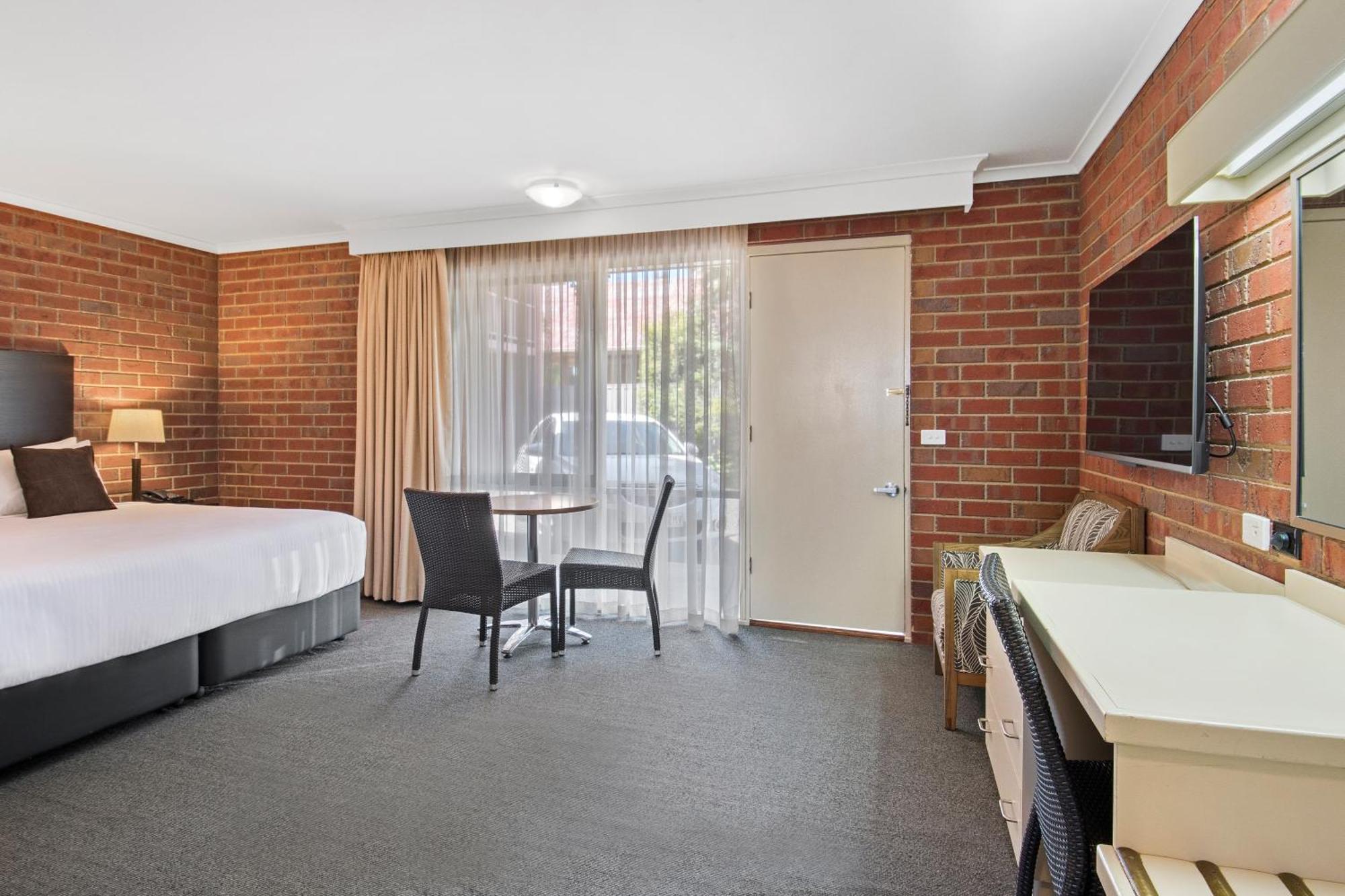 Burke And Wills Motor Inn Суон-Хилл Номер фото